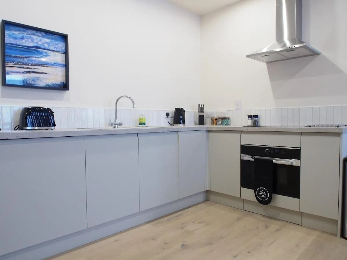 דירה אדינבורו Stylish, Modern Studio On Easter Road - Flat 2, Elgin House בריטניה